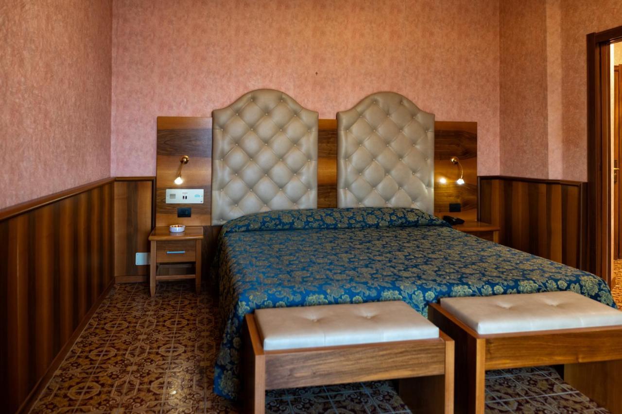 Taormina Park Hotel Esterno foto